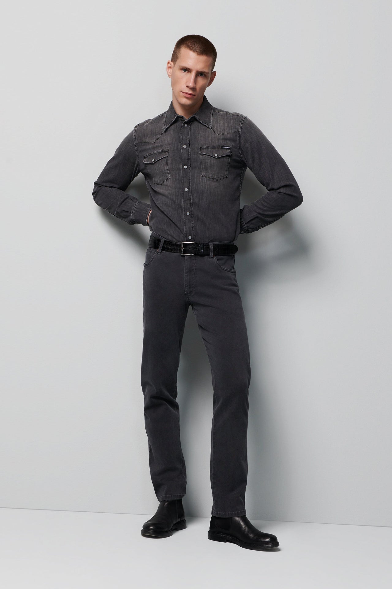 REGULAR 2-6170 PERFORMANCE DENIM