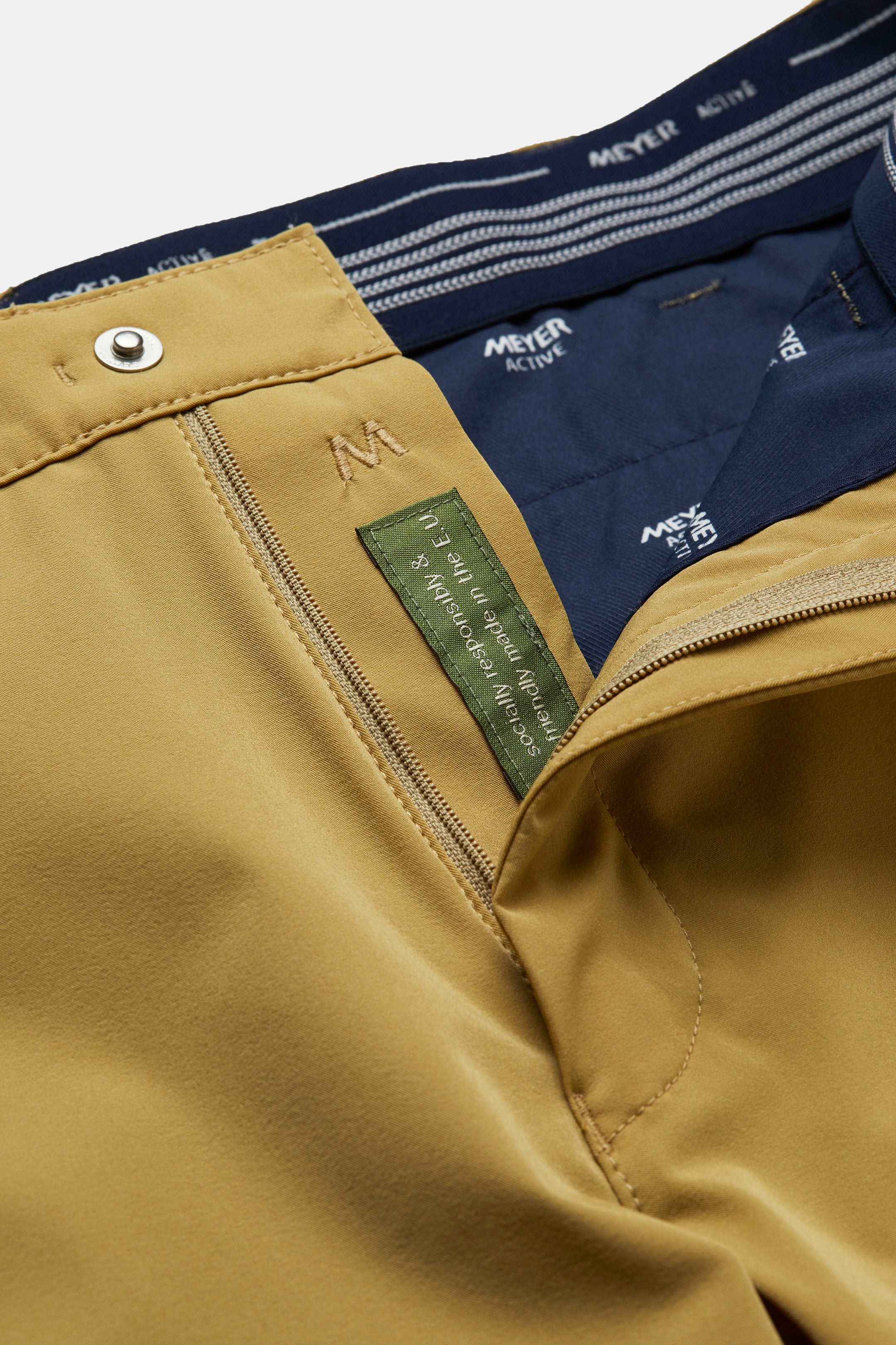 B-Arran 1-8070 ACTIVE • SHORT