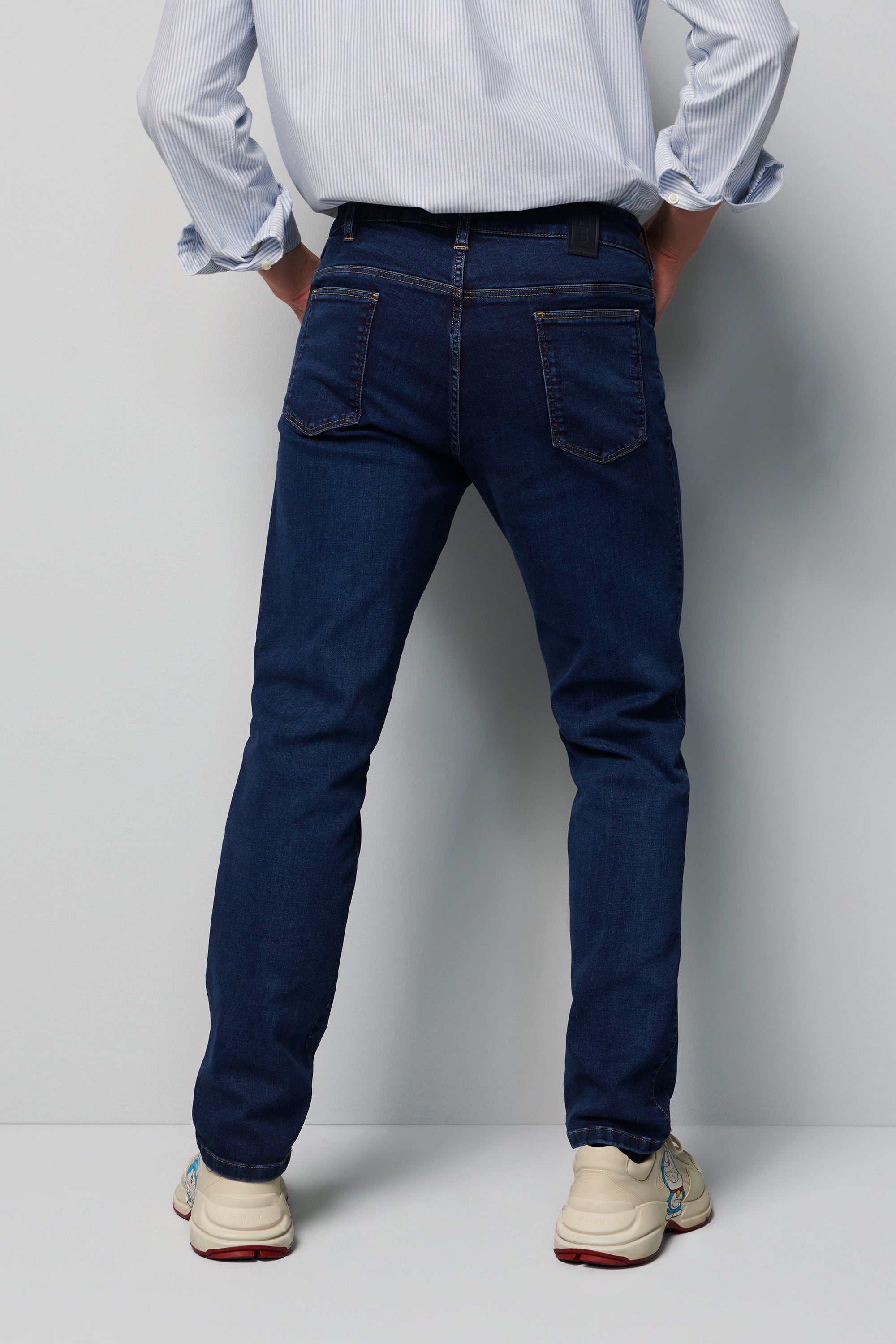 REGULAR 9-6256 PERFORMANCE DENIM